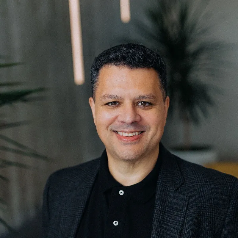 Jonathan Malek