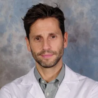 Dr. Daniel Morillo